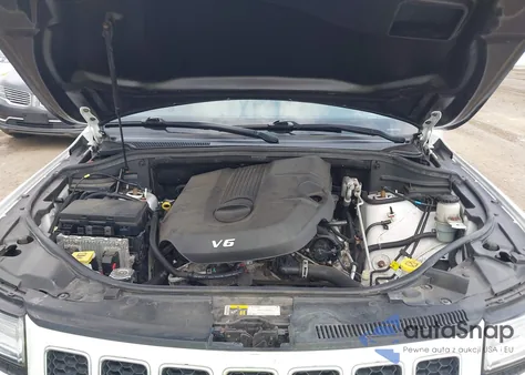 2015 Jeep Grand Cherokee Overland from USA, damaged, VIN 1C4RJFCG5FC717484